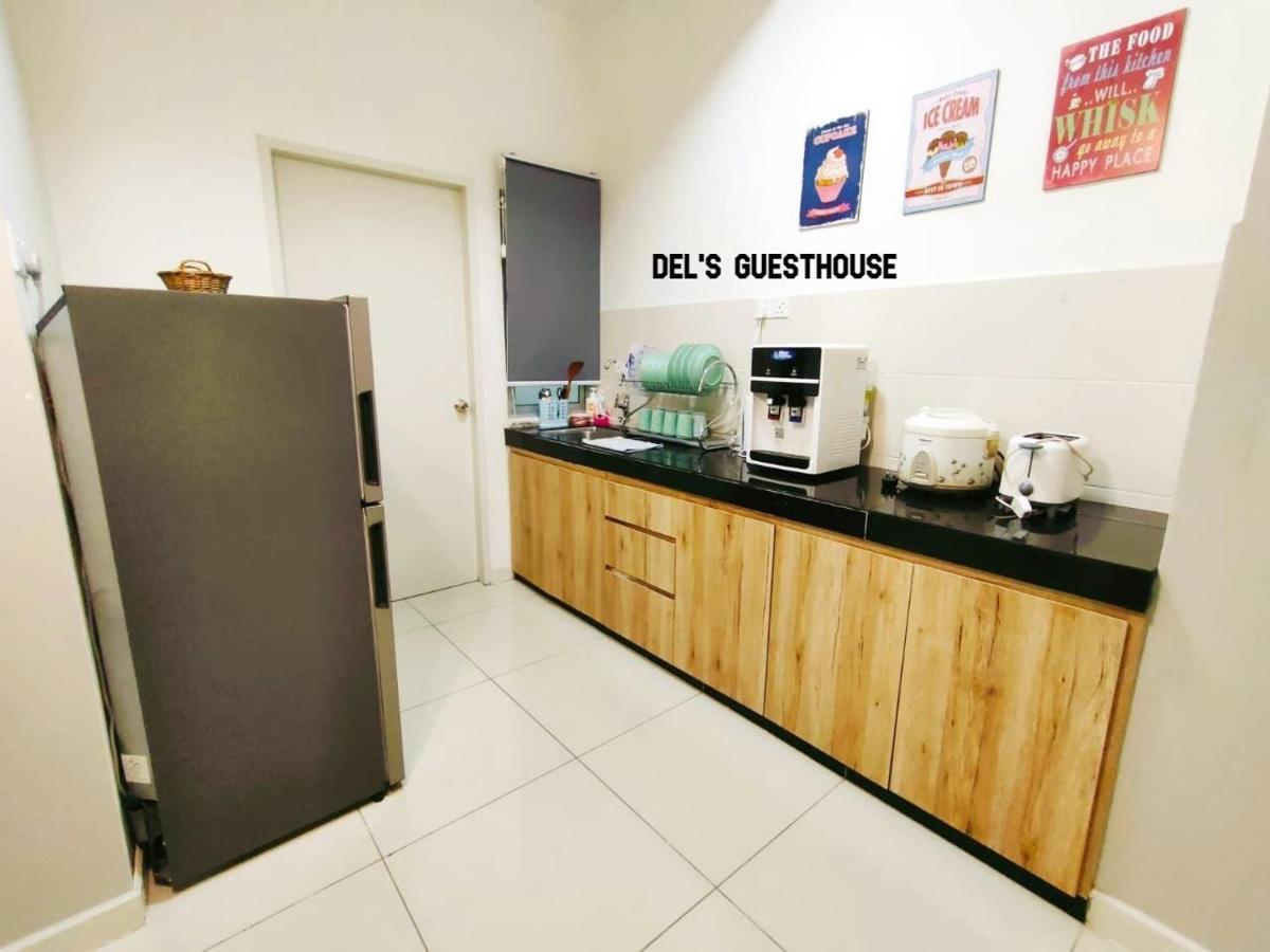 Del'S Guesthouse @ Southville Same Level With Pool Fits 8 Bangi Exterior foto
